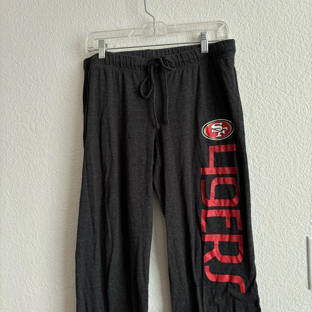 NFL Team Apparel Women's Gray Sleepwear like new